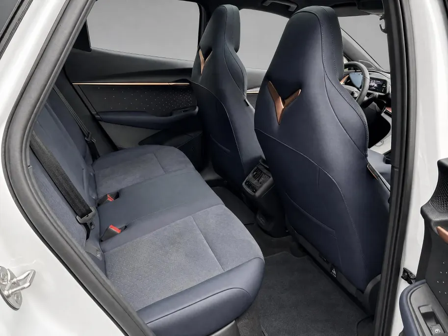 CUPRA Tavascan Adrenaline 82 kWh 286 PK l Winterpack l 18% Bijtelling