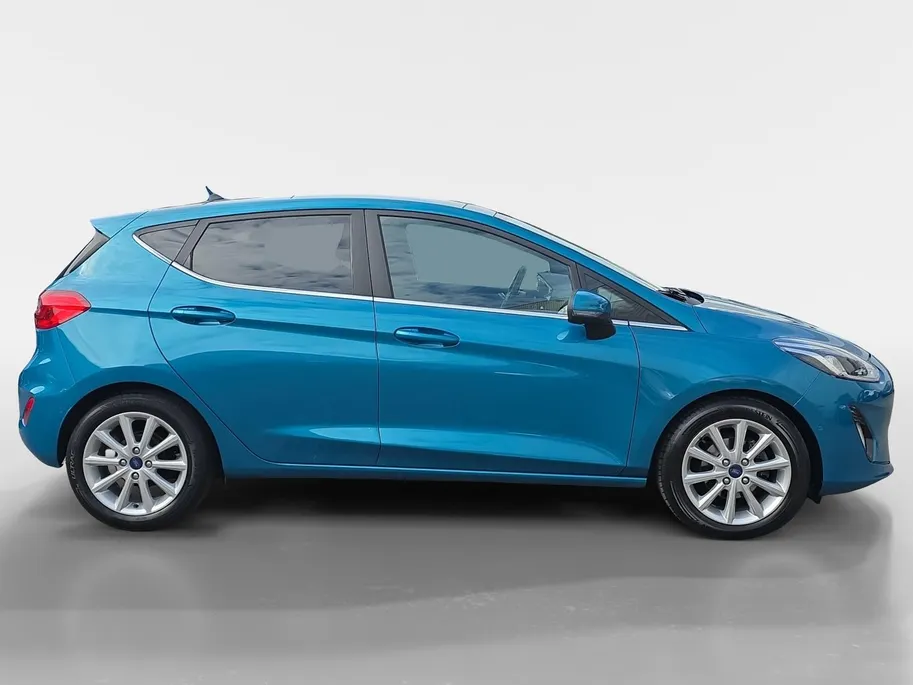 Ford Fiesta 1.0 EcoBoost Titanium | Panoramadak | B&O Sound | Winter Pack | Achteruitrijcamera | 12 maanden garantie! |