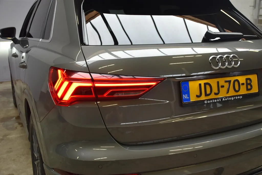 Audi Q3 35 TFSI S Edition S-Line |Virtual Cockpit |Trekhaak |50dkm