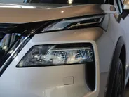 Nissan X-Trail 1.5 e-Power Tekna Plus *Nappa lederen bekleding*beidevoorstelen stoelgeheugen*Navigatie*Applecarplay&Androidauto*Head-up display*Climate controle*360grd amera*pdc voor en achter*