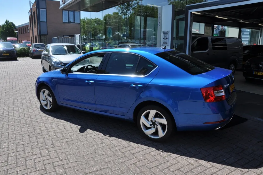 Škoda Octavia 1.0 TSI Grt Amb. Bns Hatchb. Apple/Android.