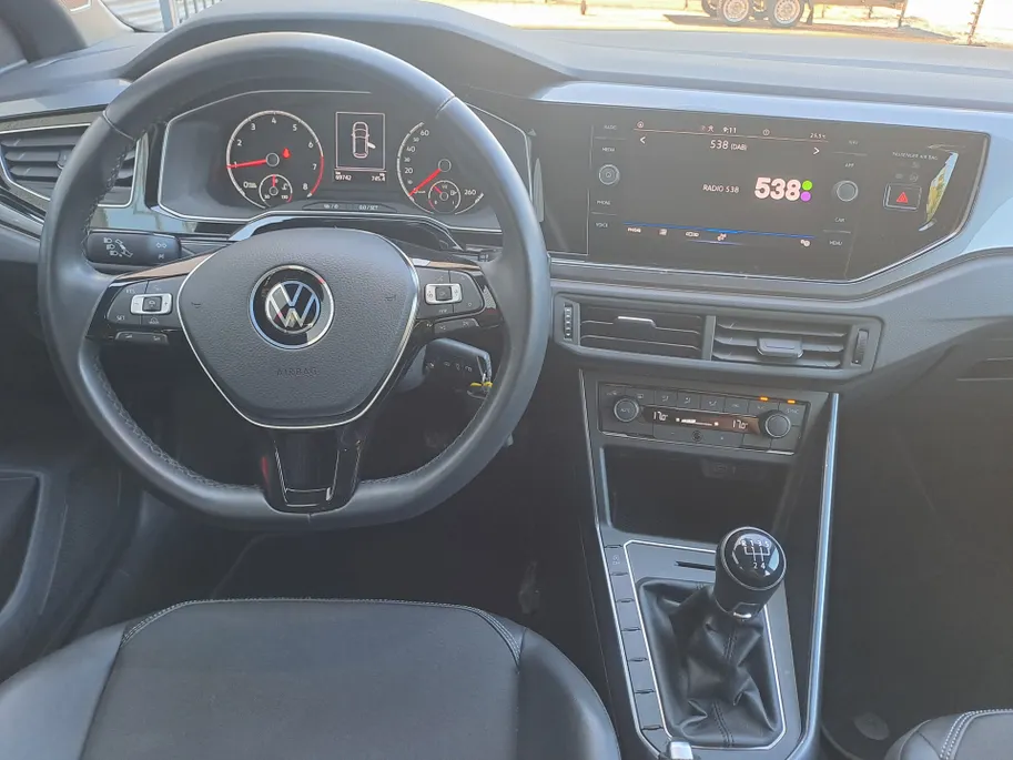 Volkswagen Polo 1.0 TSI Highline | Adaptieve Cruise | Climate | Bluetooth | DAB | Licht Metalen Velgen