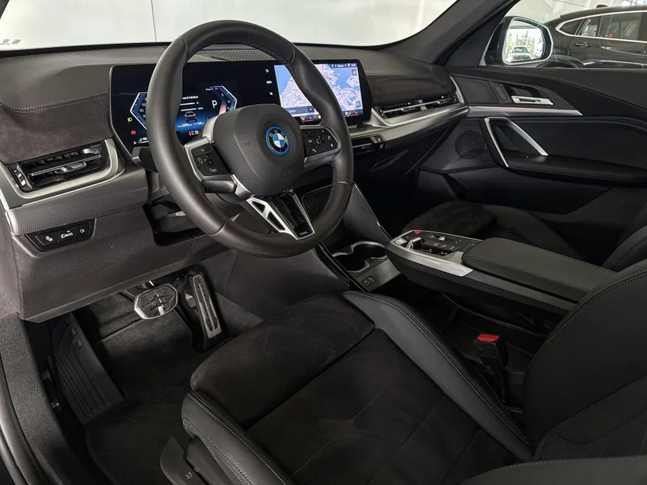 BMW X1 xDrive25e