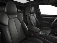 Audi Q5 Sportback 2.0 TFSI e-hybrid quattro S edition Competition 367 PK · Glazen panoramadak · Head-up display · B&O premium 3D