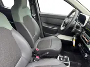 Dacia Spring Extreme 65 26.8 kWh AUTOMAAT NAVI AIRCO CAMERA APPLE CARPLAY ANDROID AUTO PAS 1600KM ZEER MOOIE AUTO GELIJK LEVERBAAR
