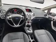 Ford Fiesta 1.4 Titanium | Voorruitverwarming | PDC | Airco | 12 maanden BOVAG garantie