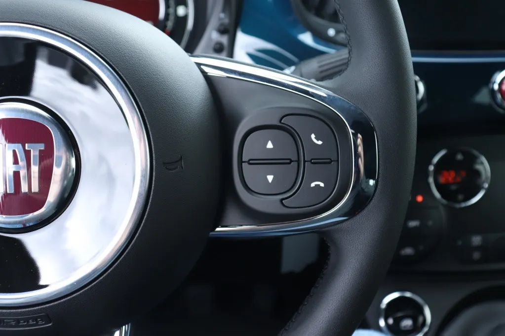 Fiat 500 1.0 Hybrid 70 PK | Comfort | Style | Tech | Navi