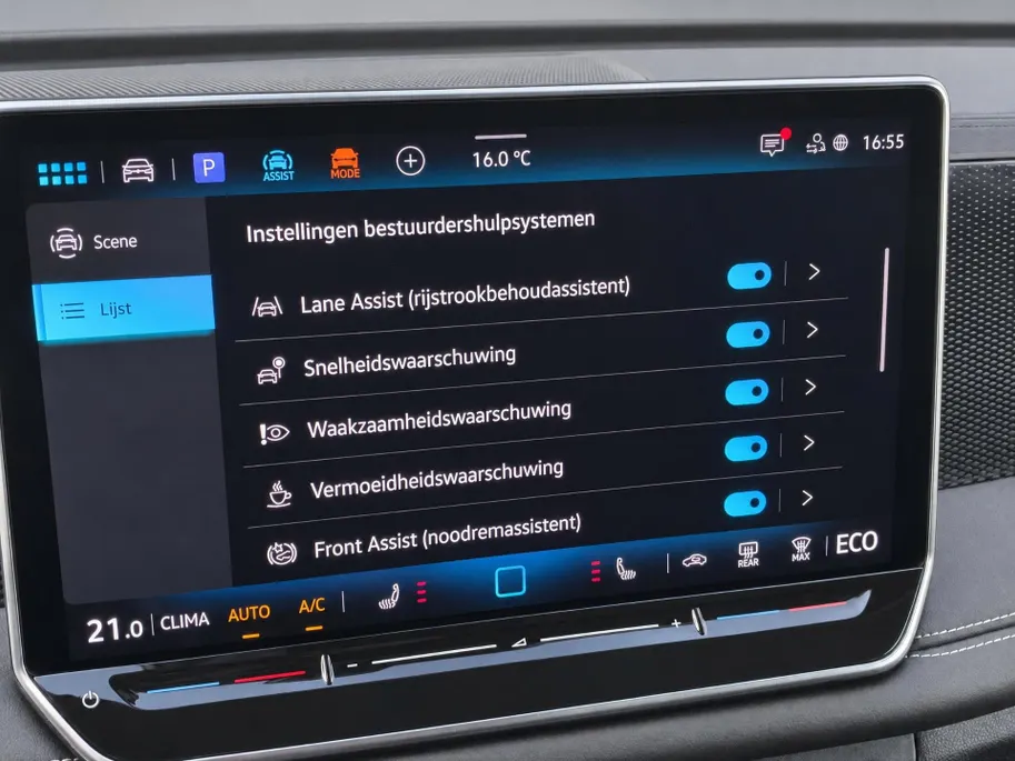 Volkswagen Tiguan 1.5 eHybrid 204pk DSG Life Edition · 360 Camera · Inklap. Trekhaak · Stuur- & Stoelverwarming · Apple/Android Car Play · Garantie t/m 03-02-2028