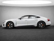Audi e-tron GT GT 93 kWh 476pk · SOH 92% · Glazendak · 360 Camera · Luchtvering · Stoelventilatie · B&O Audio · Matrix LED · 20'' Inch ·