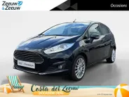 Ford Fiesta 1.0 EcoBoost Titanium | NL auto | Navigatie | Parkeersensor achter | Bluetooth | Cruise control | Verwarmde voorruit |