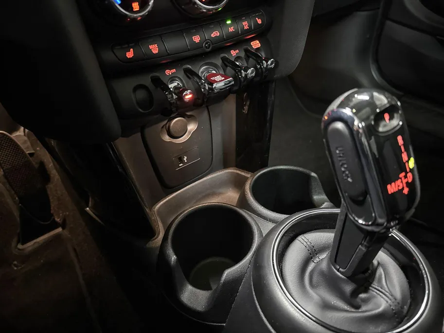 MINI Cooper 3-deurs Cooper Business Edition