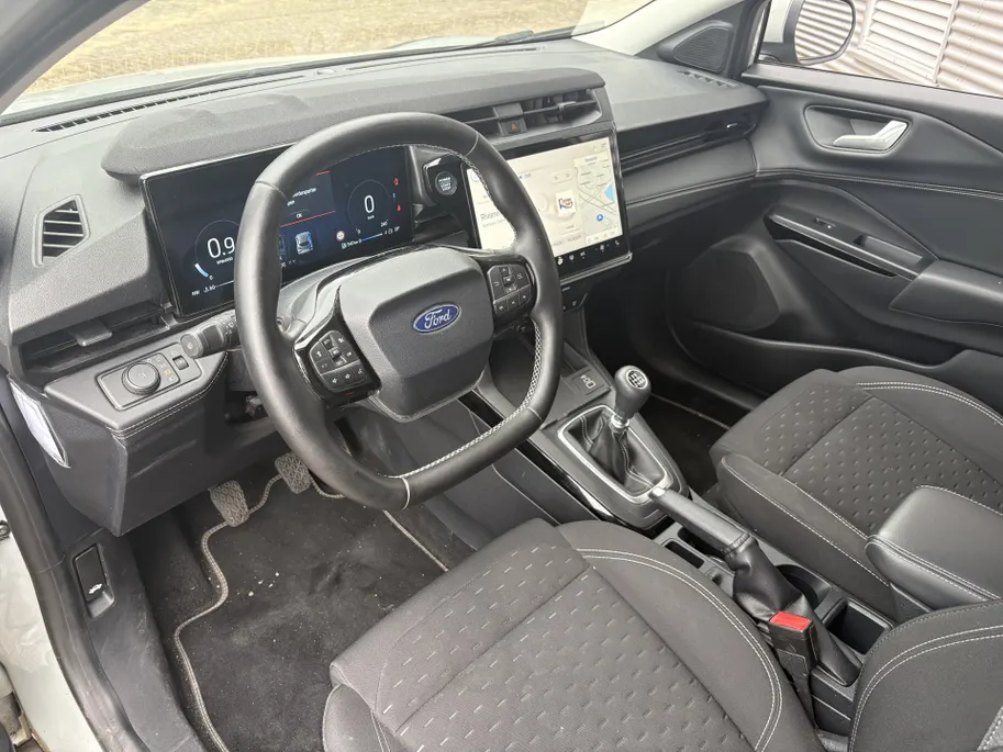 Ford Puma 1.0 EcoBoost Hybrid Titanium | Navigatie | DAB | 360 Camera | Adaptieve Cruise | Climate | Stuur/stoel/voorruit verwarming | Apple Carplay/Android Auto