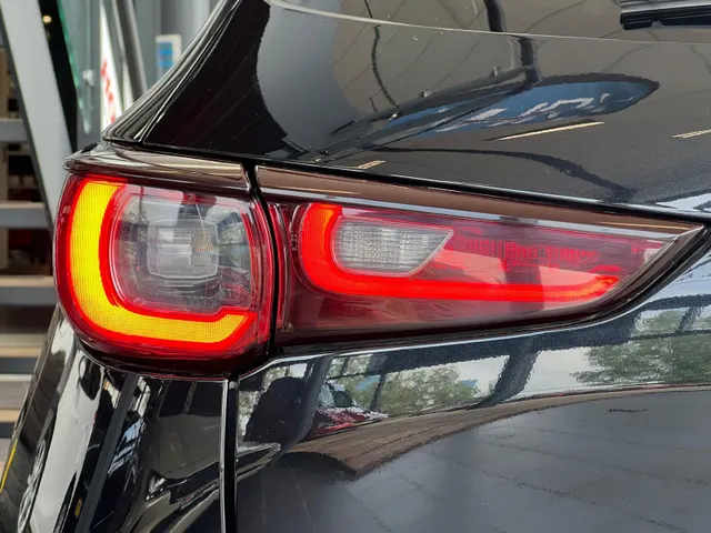 Mazda CX-5 2.0 e-SkyActiv-G M Hybrid 165 Newground AUTOMAAT | TREKHAAK | 360gr. CAMERA | NAVIGATIE | APPLE + ANDROID | HEAD-UP DISPLAY | 19'LM VELGEN | EL.A. KLEP |