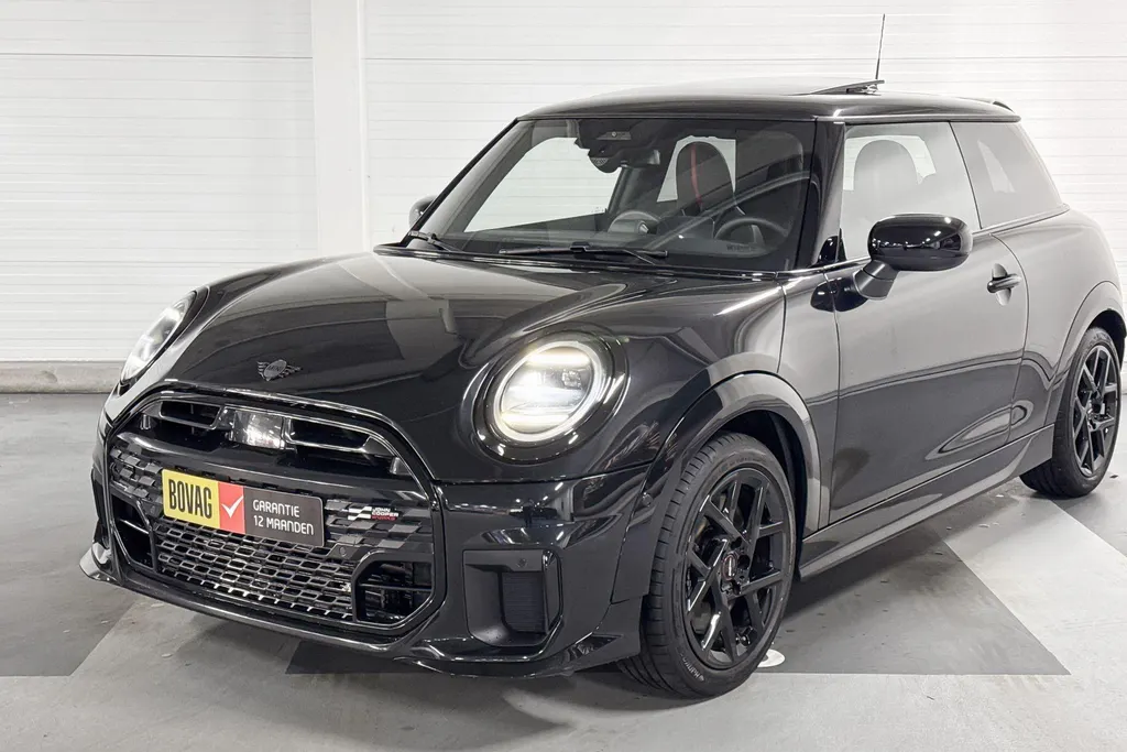 MINI Cooper 3-deurs Cooper C John Cooper Works M