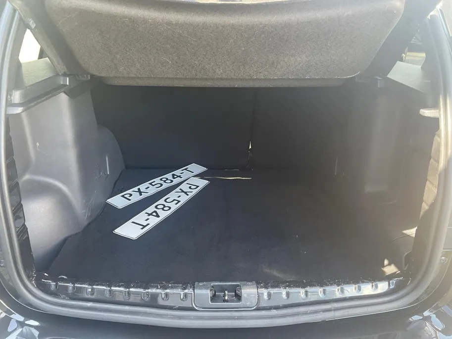 Dacia Duster 1.2 TCe 4x2 Blackshadow | Trekhaak | Camera | Lm velgen | Navigatie