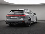 Audi A5 Avant 2.0 e-hybrid 299pk Quattro S Edition · Camera · Inklap. Trekhaak · ACC · Apple/Android Car Play · Zwart Optiek Pakket · Stoelverwarming · Garantie t/m 05-08-2029 of 100.000km · EXTRA INRUILKORTING ·