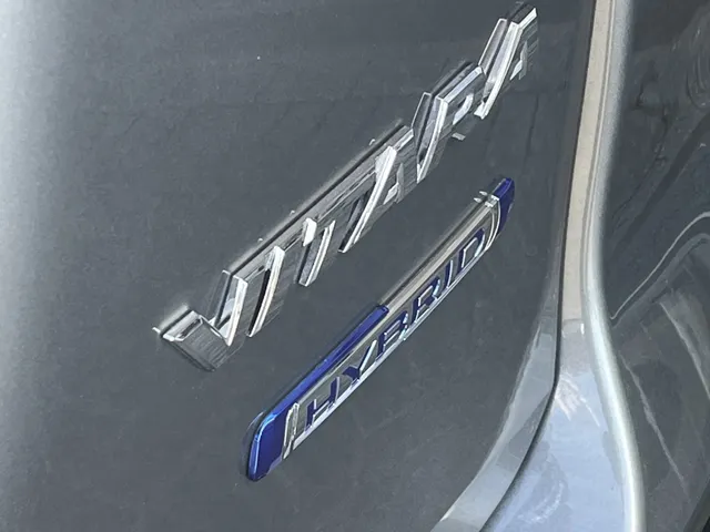 Suzuki Vitara 1.4 B.jet Select Smart Hybrid Bi-Tone | Blindspot | Stoelverwarm