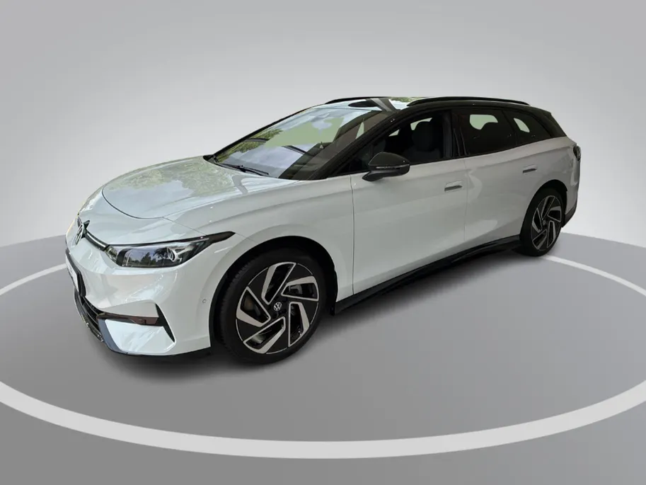 Volkswagen ID.7 Tourer Limited Edition 77 kWh accu 286 pk Achteruitrijcamera · Multifunctioneel stuurwiel · Voorraad OUTLET · Prijs is inclusief inruilpremie ·