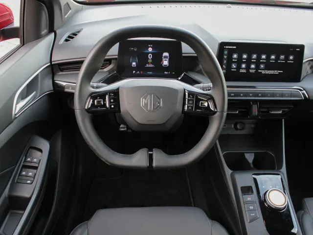 MG MG3 Hybrid+ 1.5 Luxury | Navi | Adap. Cruise | Camera