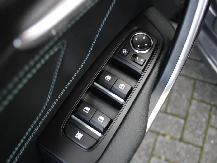 Kia Ceed Sportswagon 1.0 T-GDi MHEV Design Edition | Stuur-/stoelverwarming | Cruise adapt. | Camera | 16' LM | Dodehoekdetectie | JBL audio | LED |