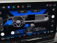 Volkswagen Tayron 1.5eHybrid 200kW/272PK Elegance · Trekhaak · 360°Camera + Parkeersensoren · Apple/Android Car Play · Garantie t/m 13-08-2027
