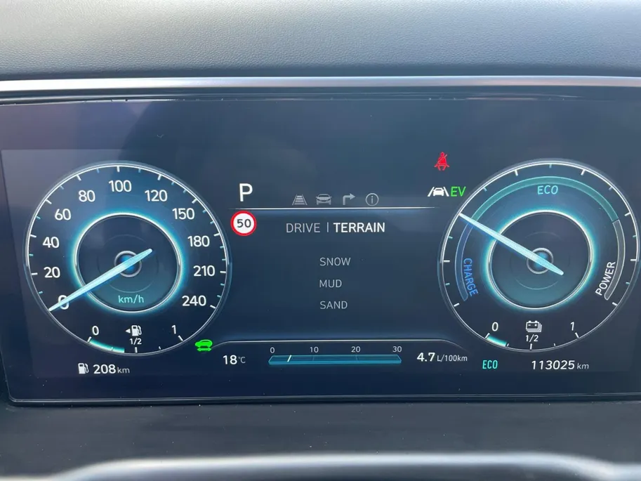 Hyundai Tucson 1.6 T-GDI PHEV Comfort Smart 4WD 1ste eigenaar | Navigatie| Climate control| Adaptieve cruise control| Stoel/stuurverwarming| Elektrische achterklep |Trekhaak|