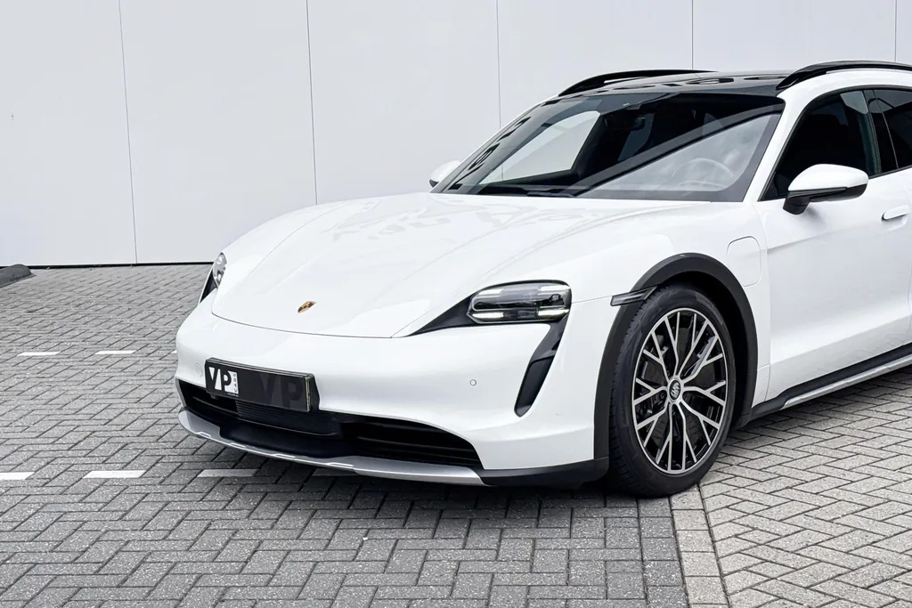 Porsche Taycan Cross Turismo 4 93 kWh