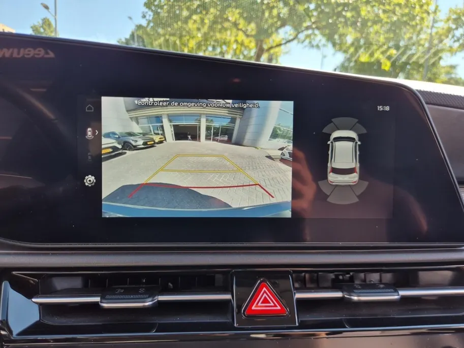 Kia Niro 1.6 GDi Hybrid DynamicLine | Cruise Control | Crimate Control | Camera | Navigatie | LM Velgen | Parkeersensoren |