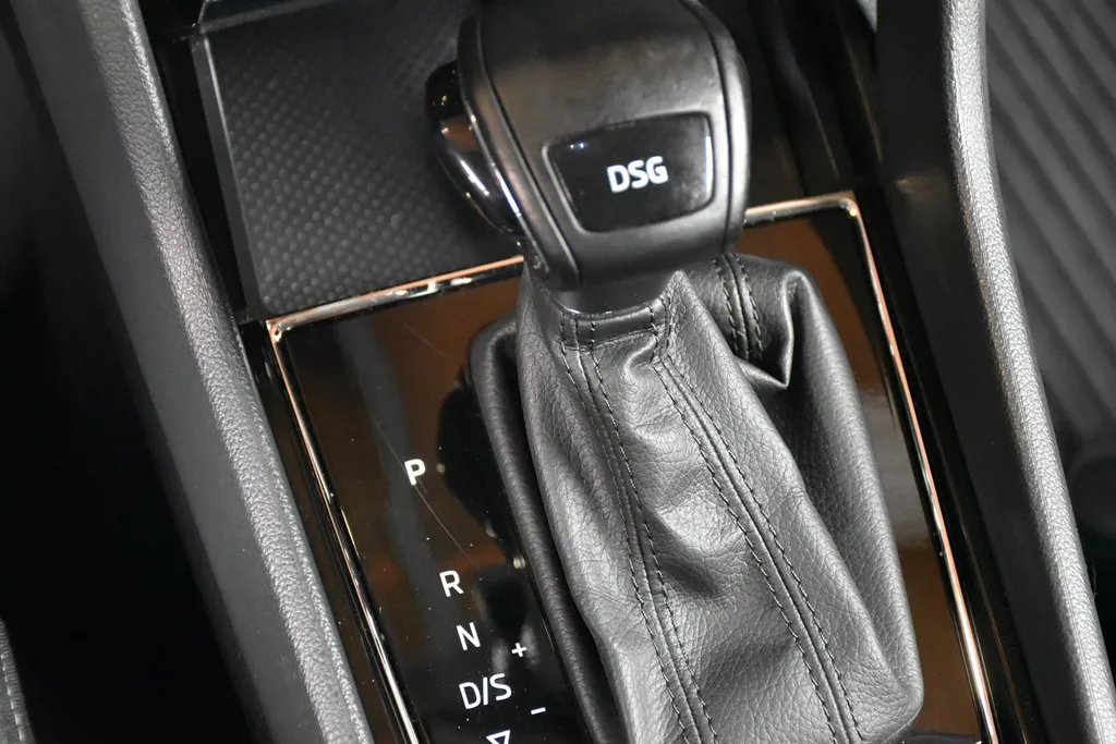 Škoda Karoq 1.5 TSI ACT Greentech 150pk Business