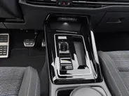 Volkswagen Golf 1.5 272pk DSG eHybrid GTE · Panoramadak · Camera · Alarm · Wegklapbare Trekhaak · Garantie t/m 18-12-2030 of 100.000km