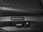 SEAT Tarraco 1.4TSIe-Hybrid 180kW/245PK PHEV FR · Panoramdak · Trekhaak · 360°Camera + Parkeersensoren · Stoelverwarming · Apple/Android Car Play ·