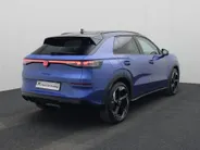 Volkswagen T-Roc 1.5eTsi/150PK R Line First Edition Black Style DSG · Navigatie · 360°Camera + Parkeersensoren · Stoel- & stuurverwarming · Garantie t/m 28-11-2025 · EXTRA INRUILKORTING