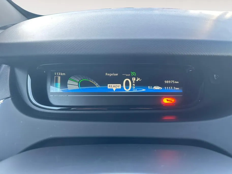 Renault ZOE R110 Iconic 41 kWh | AIRCO WERKT NIET !! | KOOP ACCU | BOSE | CAMERA | NAVI | 12 MAANDEN BOVAG GARANTIE |