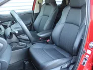 Mazda 2 Hybrid 1.5 Select | Trekhaak | Stuur-/stoelverwarming | Camera | HUD | Telefoonlader | Dodehoek detectie | Cruise adapt. | Clima | 16' LM |