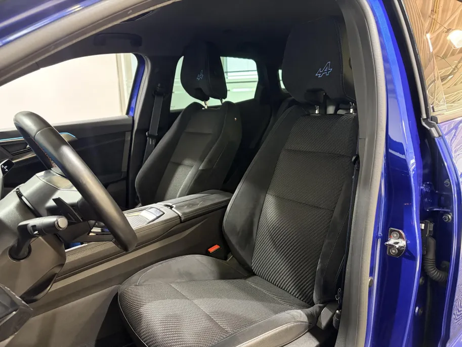 Renault Austral 200PK E-Tech hybrid Iconic Esprit Alpine Automaat | 1ste Eigenaar | 4-Control | Massagefunctie bestuurdersstoel | Voorruit Verwarming | Stoel & Stuurwiel Verwarming | 360 Camera | Parkeersensoren | Apple Carplay/Android Auto |