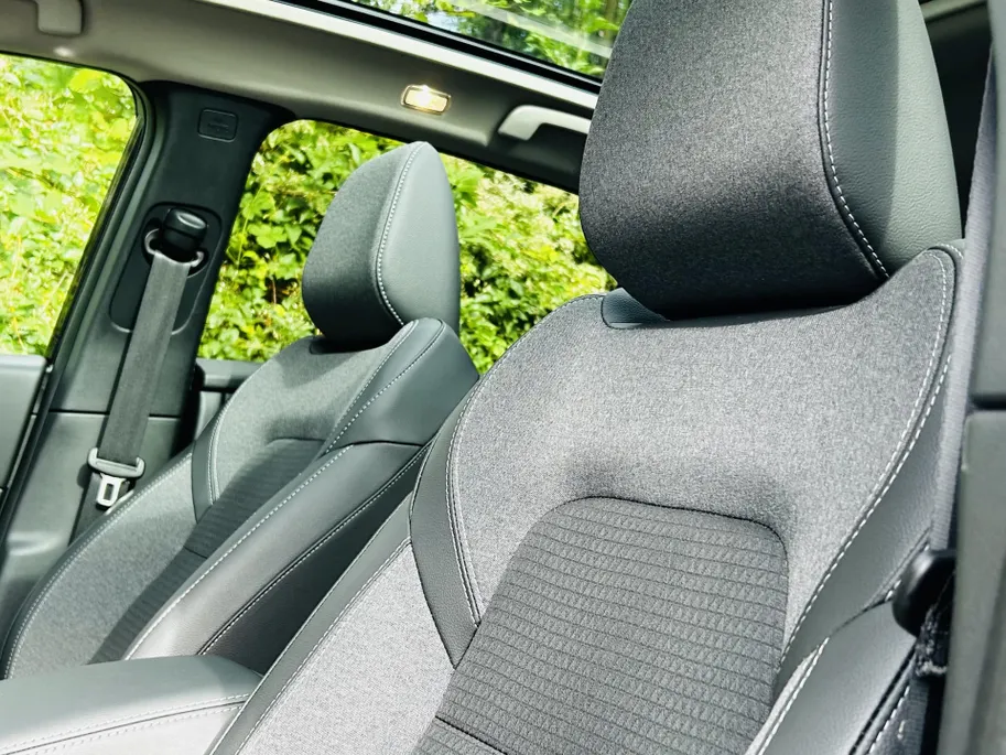Nissan QASHQAI 1.3 MHEV Xtronic N-Connecta | NISSAN MORE 10 Jaar garantie | €6000,- korting inclusief inruilpremie | Andrioid/Apple Carplay | 360graden camera's | Stoel-/ Stuur-/ Voorruitverwarming | Panoramadak |