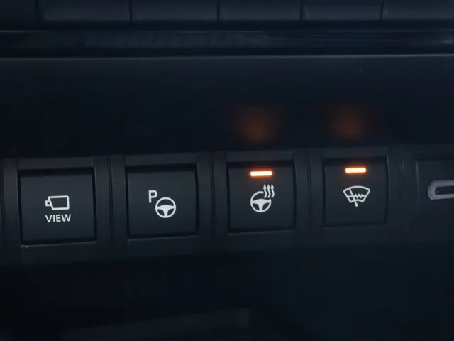 Toyota C-HR 2.0 PHEV 220 Executive | Panoramadak | Stoel/Stuur Verwarming