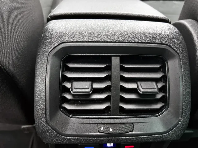 Volkswagen Tiguan 2.0 TSI 4Motion Highline Business R | PANORAMA | HEAD UP | ADAPTIVE | ELEKTR. A-KLEP | STOELVERW. | NAVI |