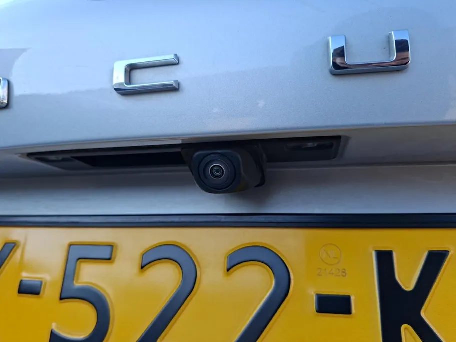 Ford Focus Wagon 1.0 EcoBoost Hybrid Titanium X | Dealeronderhouden | Stoel- stuur en voorruitverwarming | Navigatie