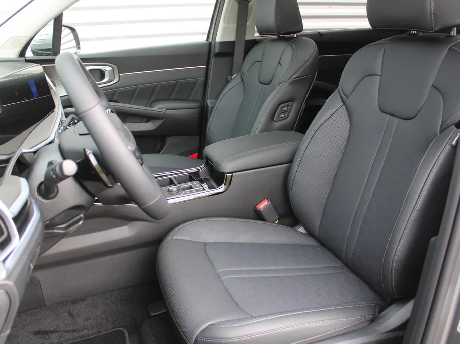 Kia Sorento 1.6 T-GDi Plug-in Hybrid 4WD DynamicPlusLine 7p | Automaat | Nieuw | Direct leverbaar |