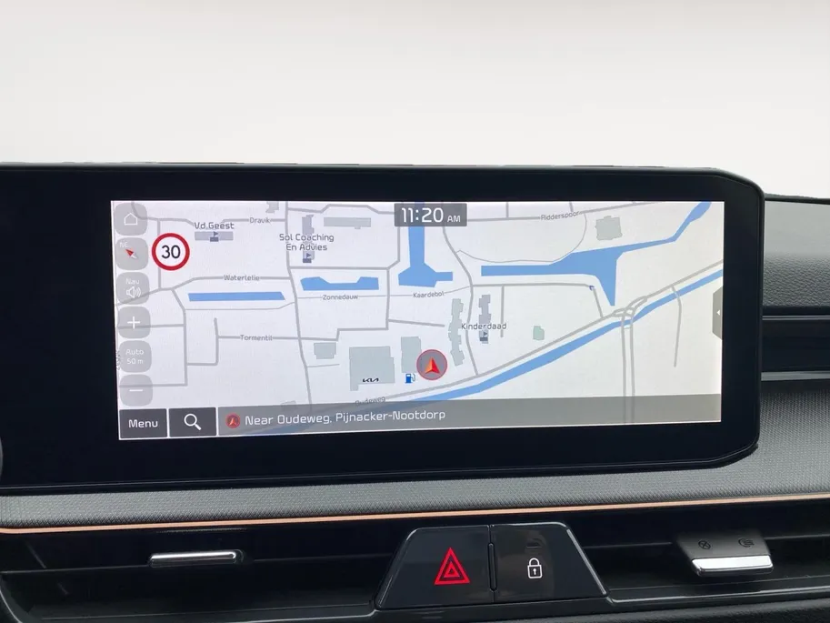 Kia Stonic 1.0 T-GDi MHEV GT-Line | Navigatie | Schuif/kantel dak | Stoel + Stuurverwarming | Cruise control | LM-Velgen | GT-Line