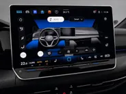 Volkswagen Golf 1.5 272pk DSG eHybrid GTE · Panoramadak · 360 Camera · Apple/Android Car Play · Navigatie · Stoelverwarming · 18'' Inch · Garantie t/m 26-11-2030 of 100.000km