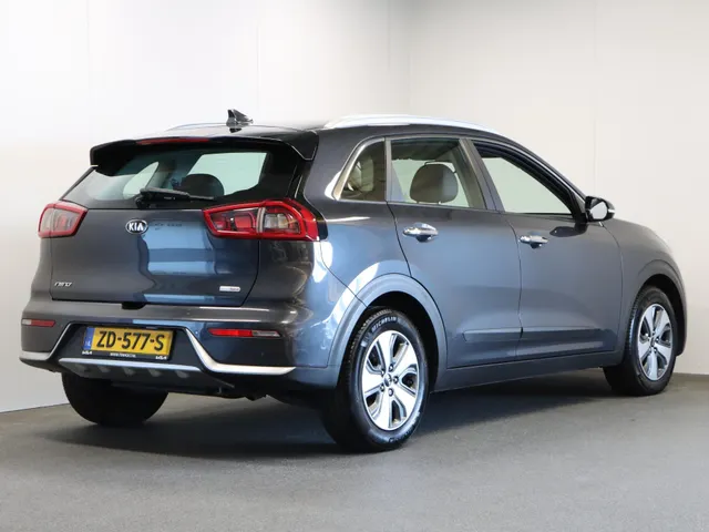 Kia Niro 1.6 GDi Hybrid DynamicLine