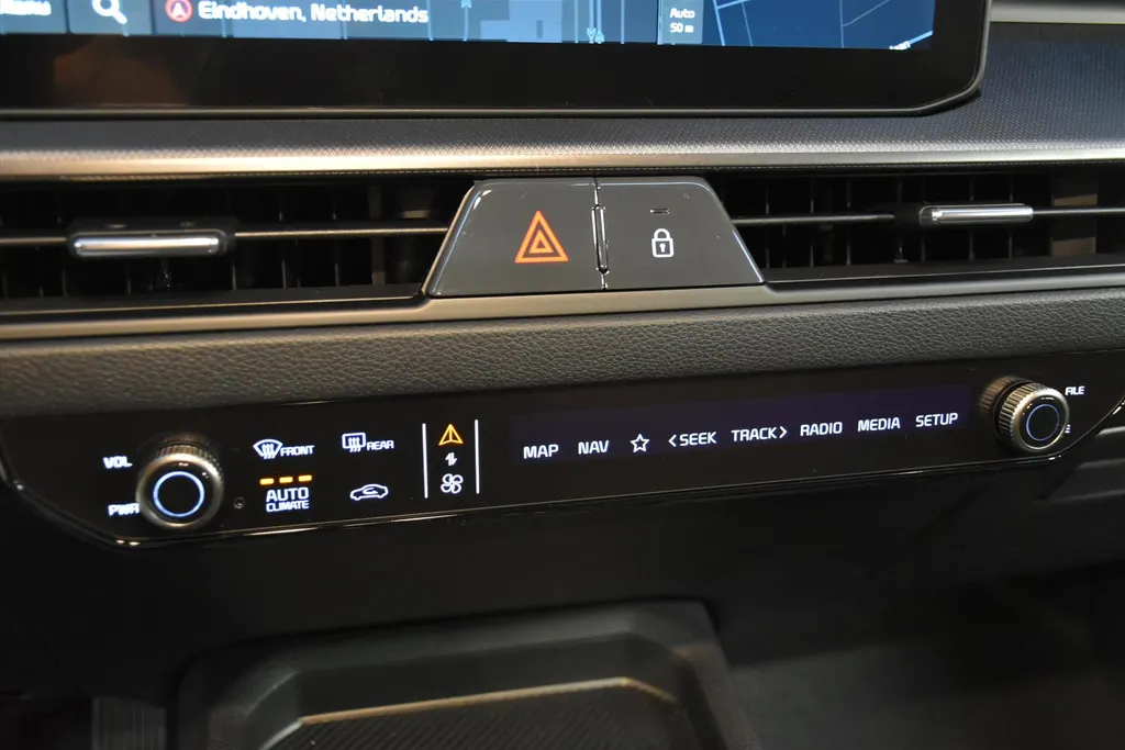 Kia Stonic 1.0 T-GDi MHEV 115pk DCT7 DynamicLine Snel Leverbaar
