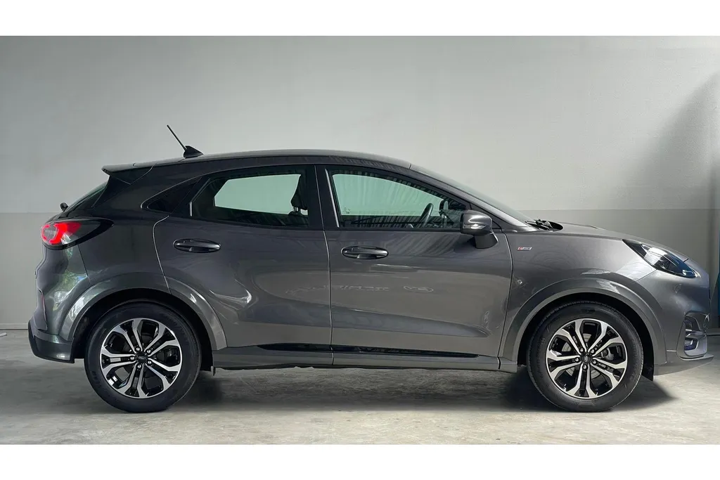 Ford Puma 1.0 EcoBoost Hybrid ST-Line , 125pk | AUTOMAAT | Achteruitrijcamera | Winter-pack, Apple Carplay / Android Auto | Comfort Pack | Cruise Control| DAB radio | Grootlicht Assistent | Full LED | Full Map navigatie |