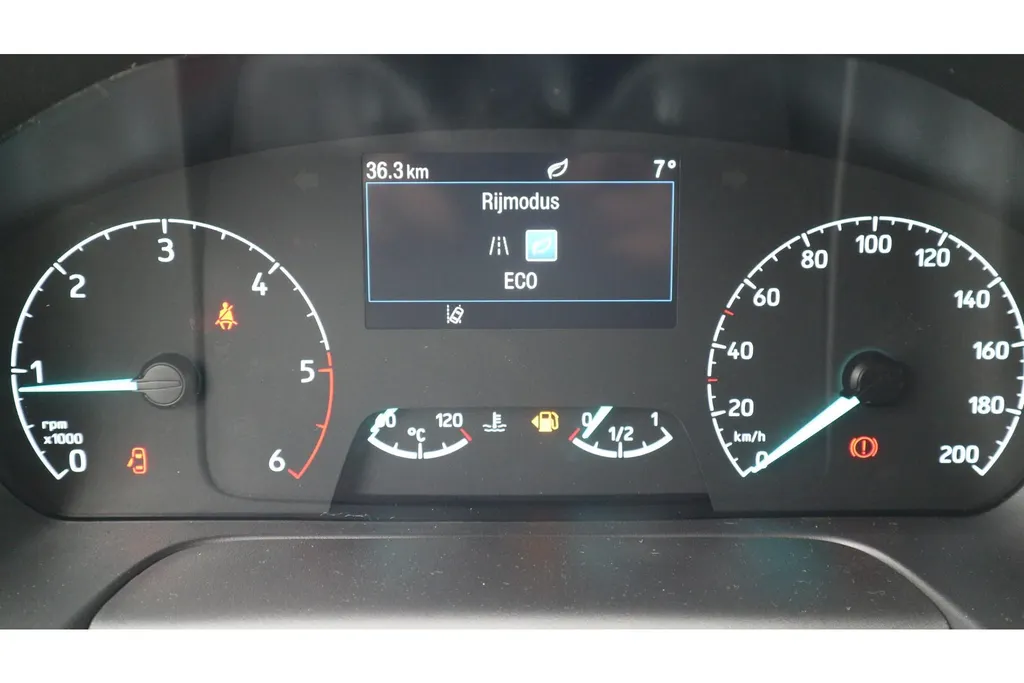 Ford Transit 350 2.0 130pk L3H2 Trend | Trekhaak |