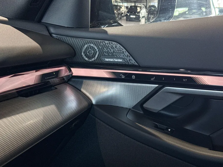 BMW i5 Sedan eDrive40 M Sportpakket Pro Comfort