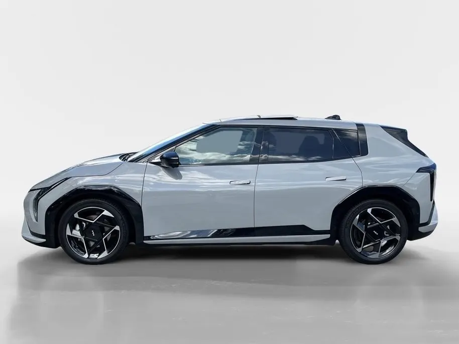 Kia EV4 GT-PlusLine 81.4 kWh | *584 WLTP* | *Meest Luxe uitvoering* | 360° Camera | Harman/Kardon Audiosystem | Schuif-/Kanteldak | Stoelverwarming-/Ventilatie | Memory Seats