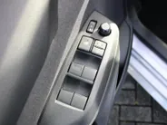 Mazda 2 Hybrid 1.5 Agile | Airco | Cruise | Stoelverwarming | 15' LM | Comfort pakket |