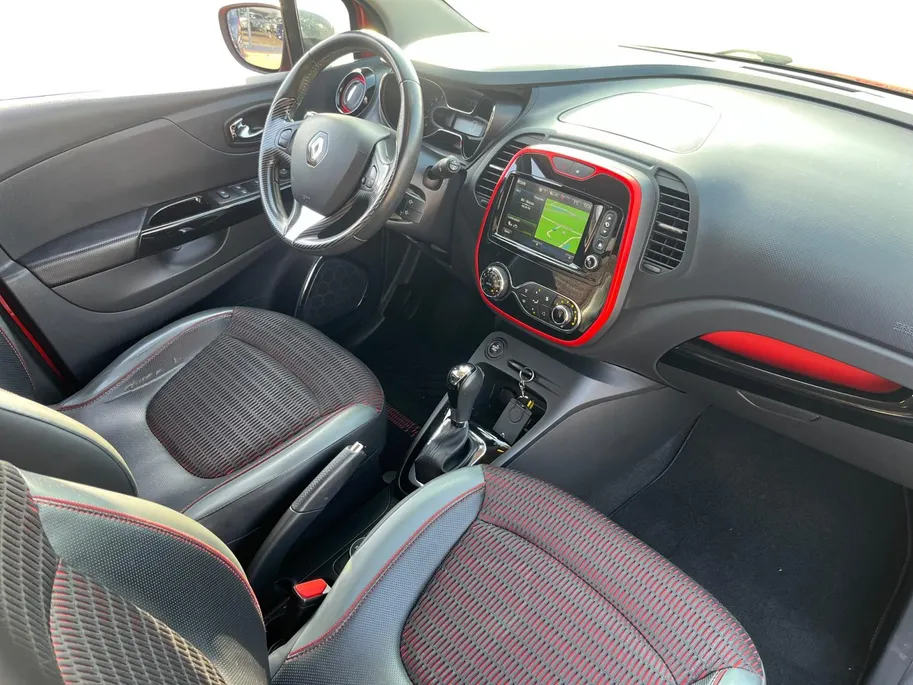 Renault Captur 1.2 TCe Helly Hansen *Automaat*Navigatie*Parkeersensoren*Climate Control*Keyless Entry*LM.Velgen*Stoelverwarming*ETC